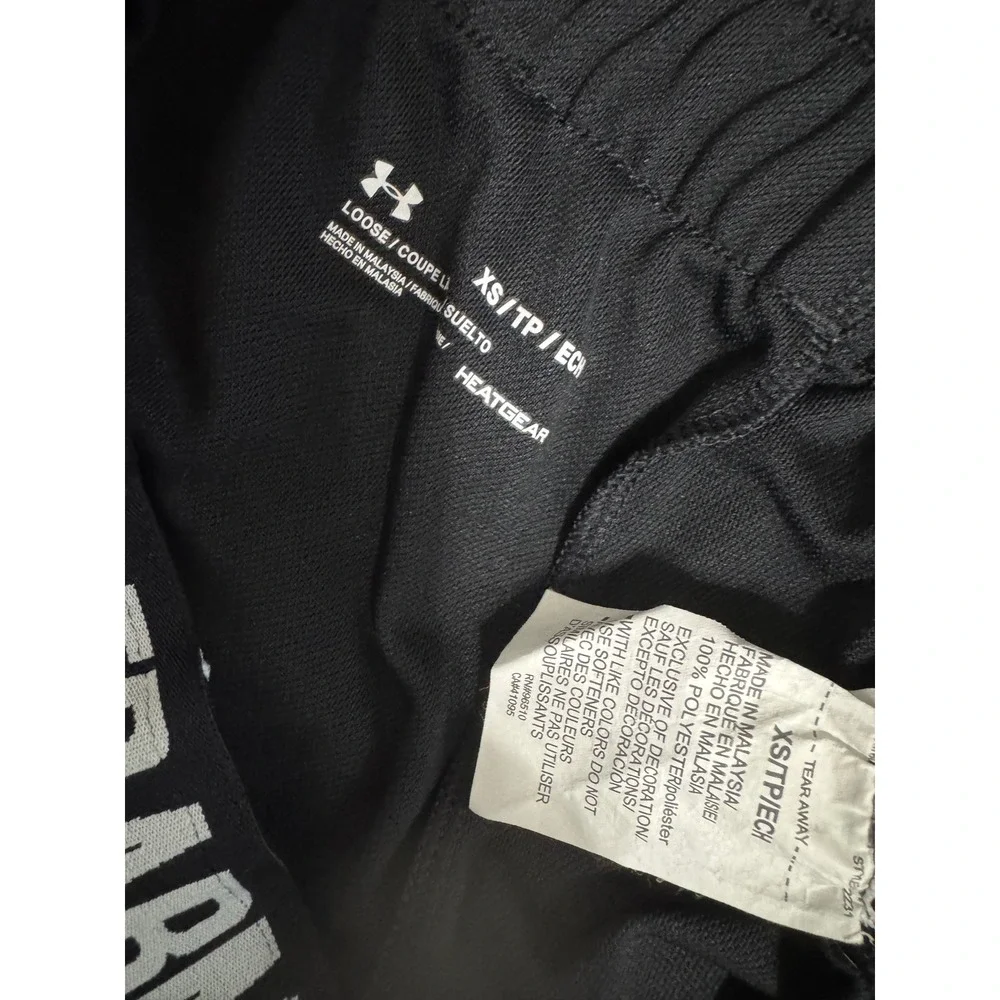 Under Armour‎ Womens HeatGear Athletic Shorts Black White Logo XS Loose Fit